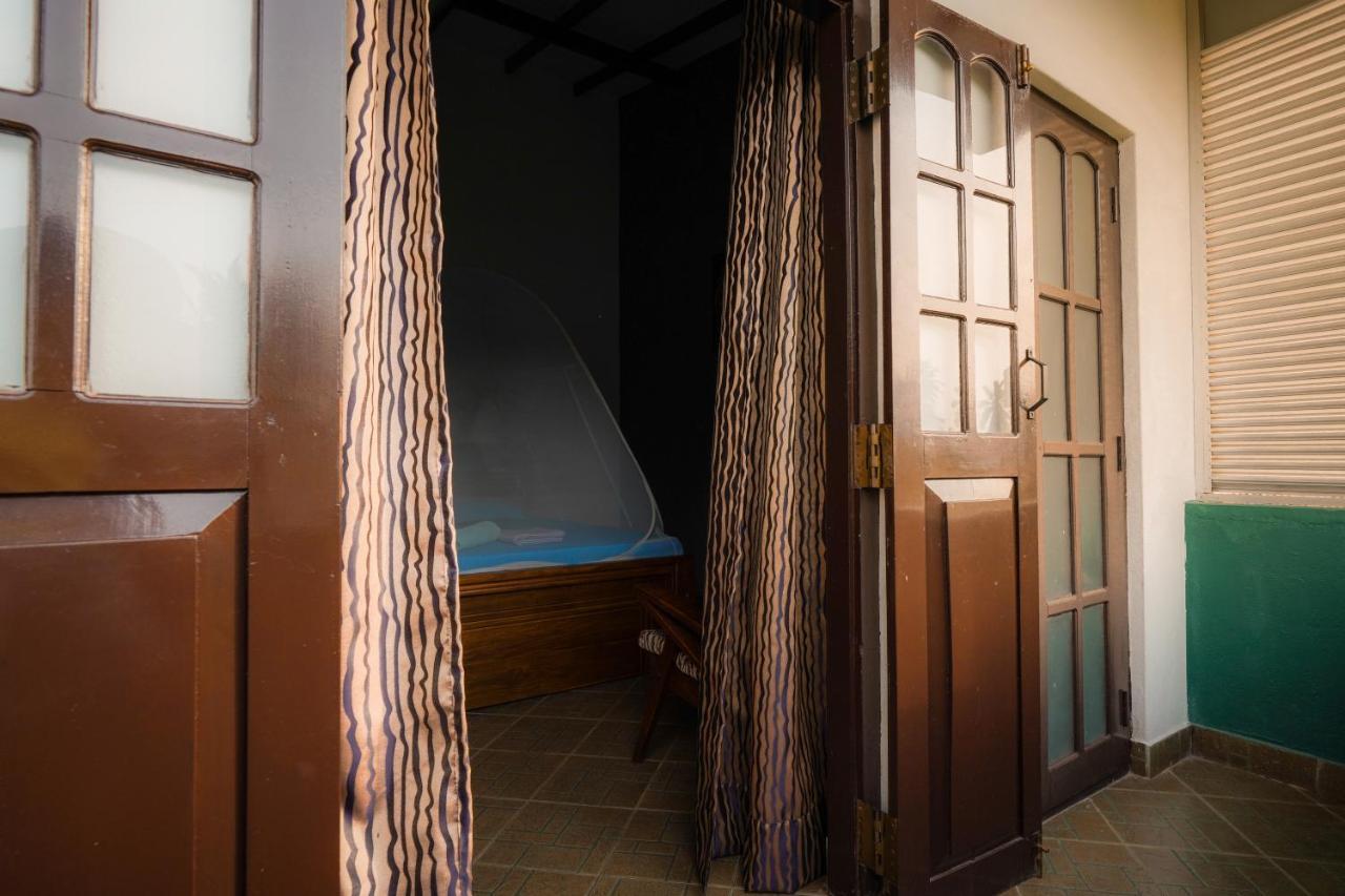 נגומבו Lilly Palace Villa Guest House מראה חיצוני תמונה