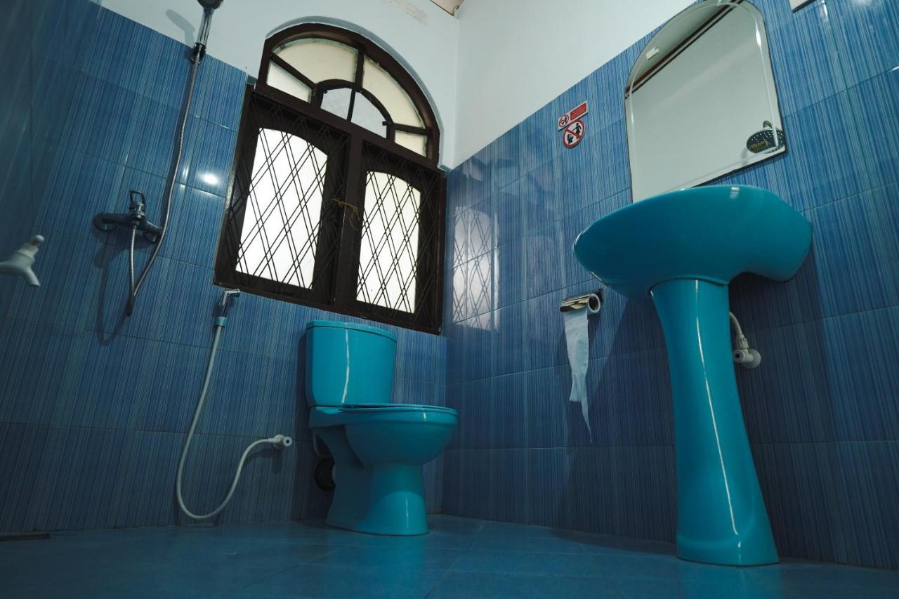 נגומבו Lilly Palace Villa Guest House מראה חיצוני תמונה